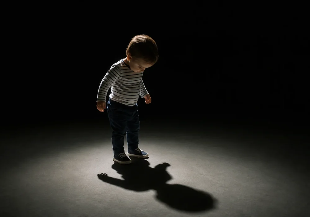 enfant-refuse-de-dormir-dans-son-lit